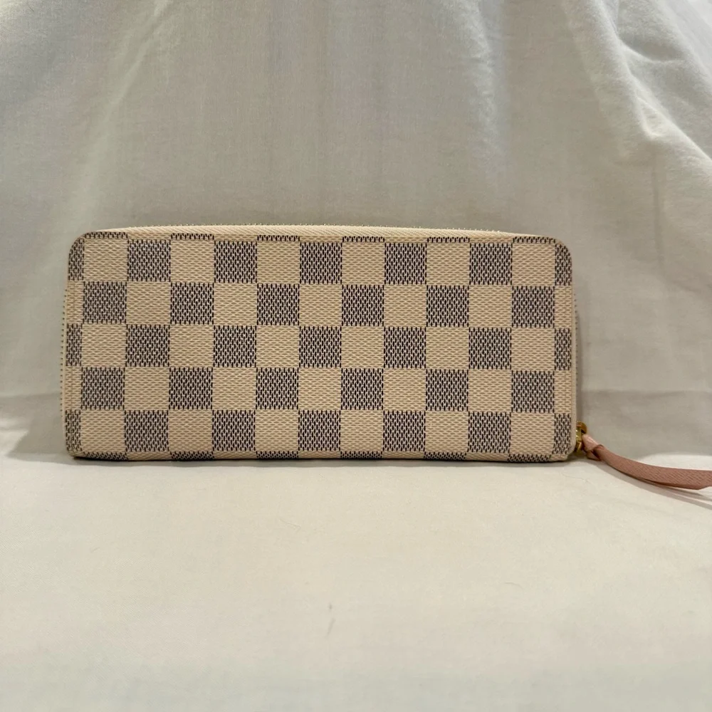 Louis Vuitton Clémence Wallet - Picture 2 of 4